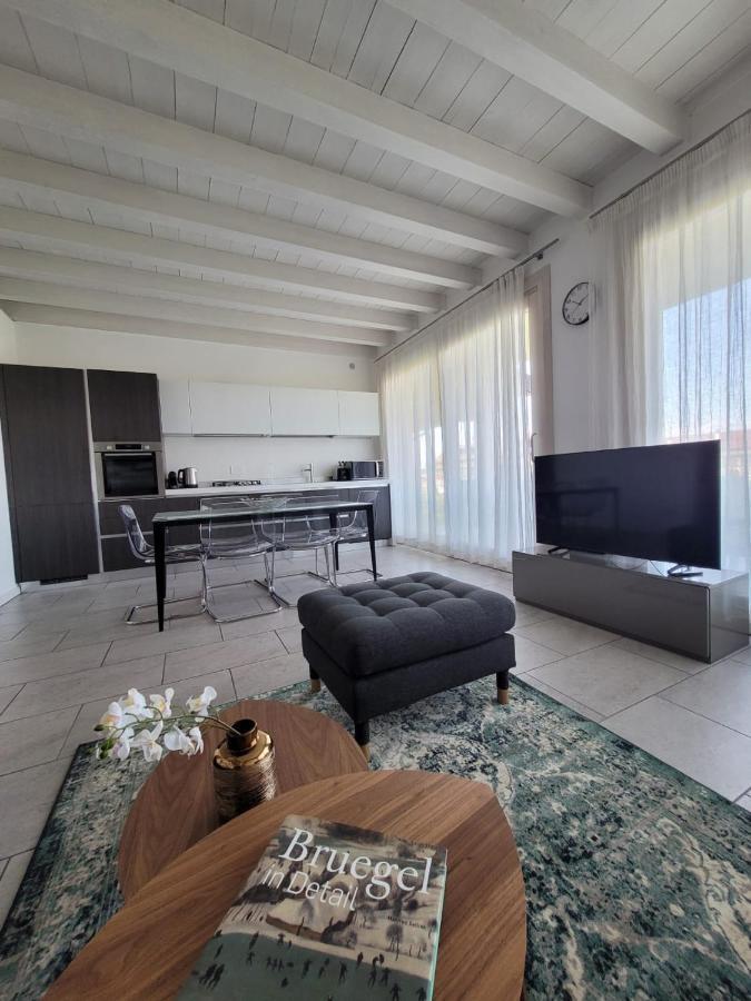 Appartamento Casa della Regina Sirmione Esterno foto