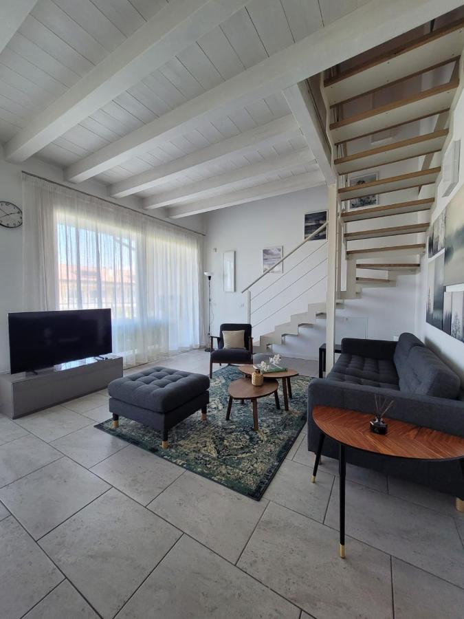Appartamento Casa della Regina Sirmione Esterno foto
