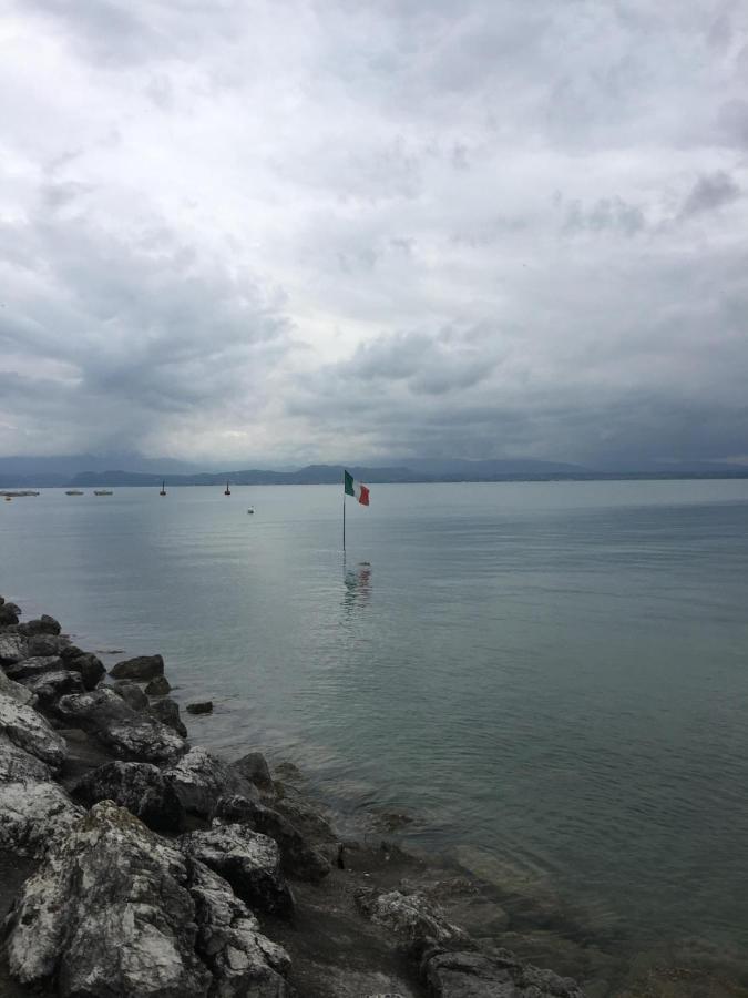 Appartamento Casa della Regina Sirmione Esterno foto